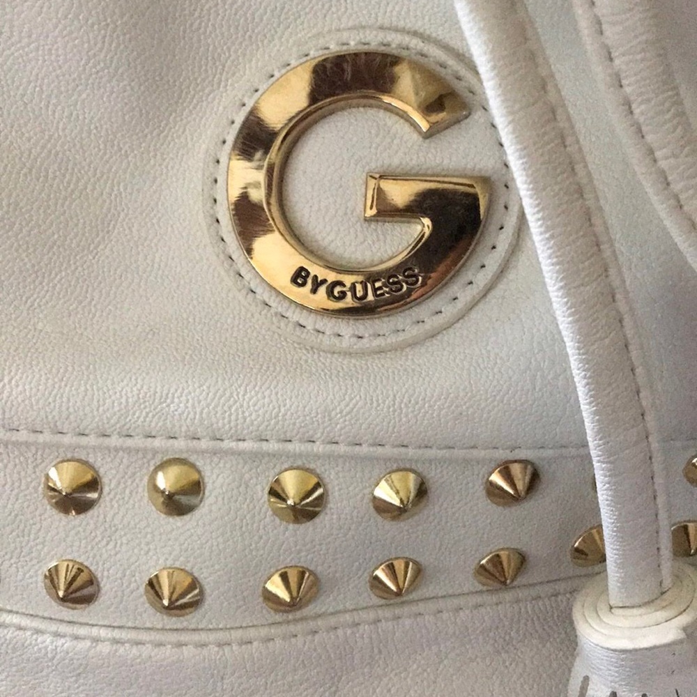 Guess Bag - Picture 2 of 6